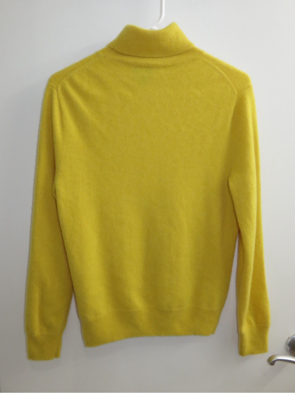 J. Crew Women’s Yellow Turtleneck Sweater 100% Cashmere Size S